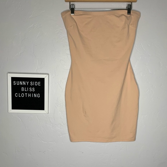 Assets By Spanx Body Shaping Strapless Slip Dress Size Extra Large - Picture 1 of 9